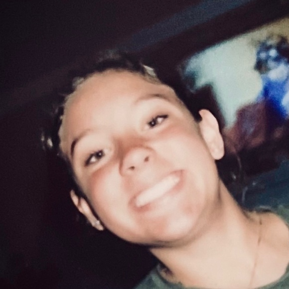 Meet your Posher, Kaedy - Picture 1 of 1